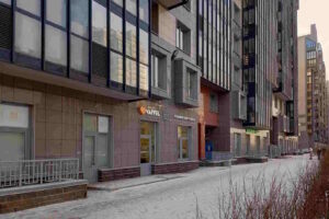Консультация электрика по вопросам вероятного подключения тепловой завесы на входе в кафе